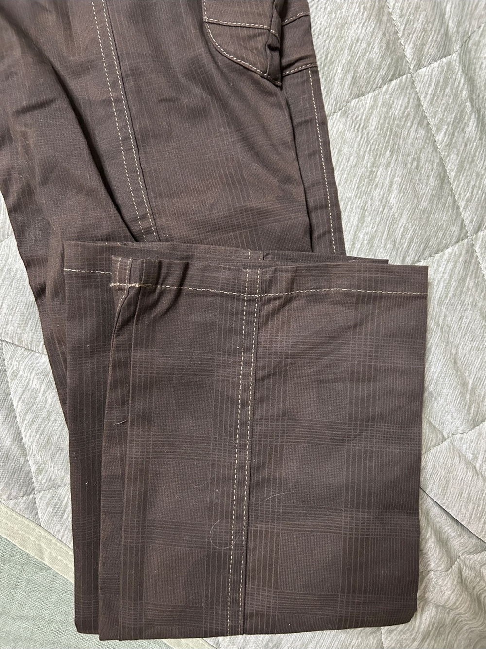 Kuhl Katerina brown Camo Plaid contrast-stitch Cargo hiking pants, Like new - Picture 7 of 8